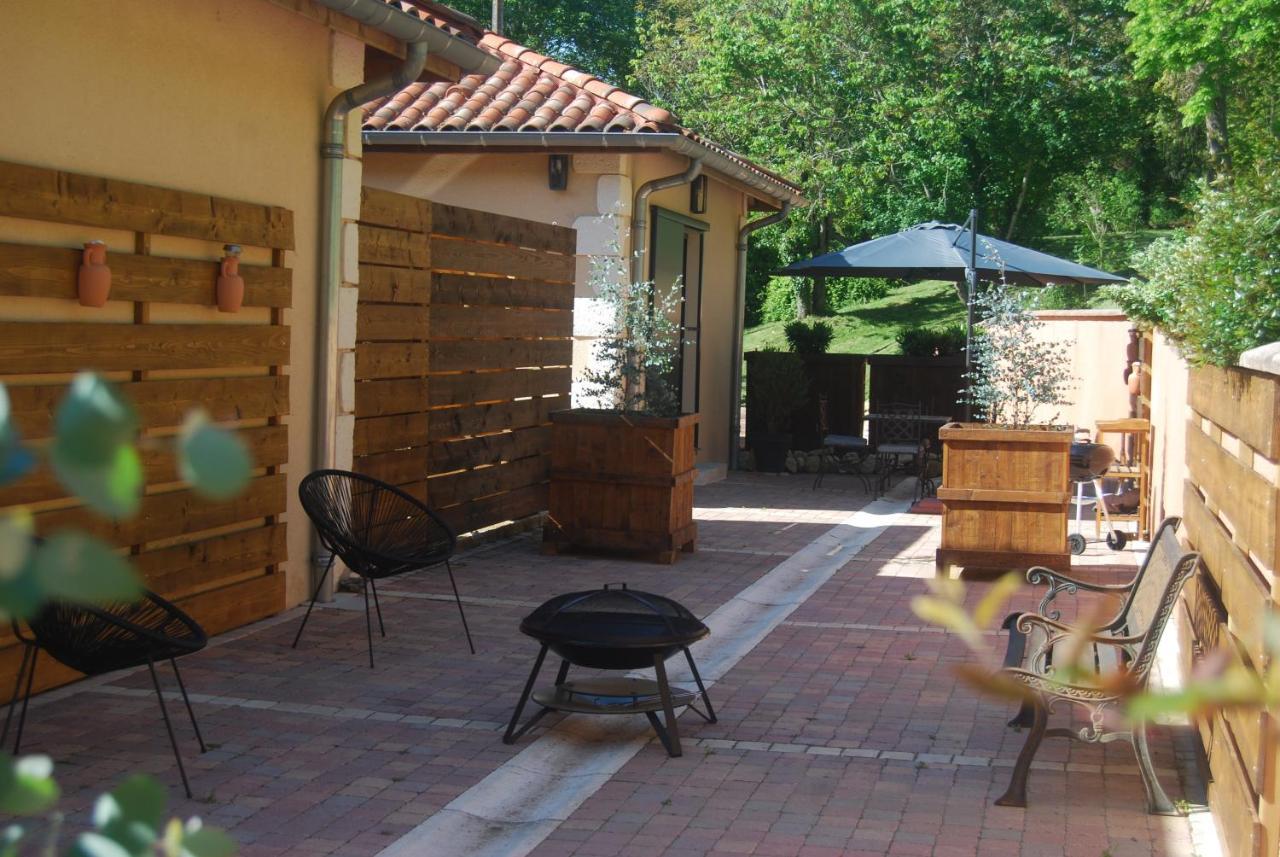Bed and Breakfast Au son de l Angélus Moncrabeau Esterno foto
